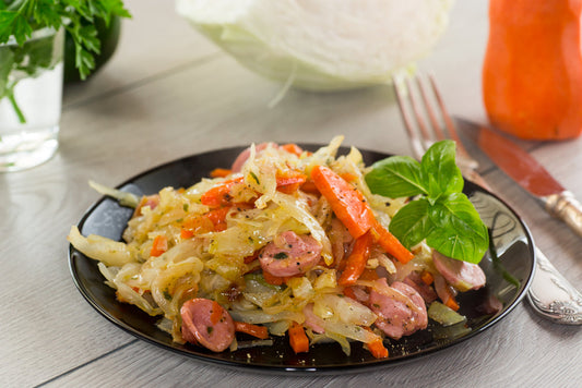 Cabbage and Noodles with Kielbasa: A Delicious and Comforting Polish Dish