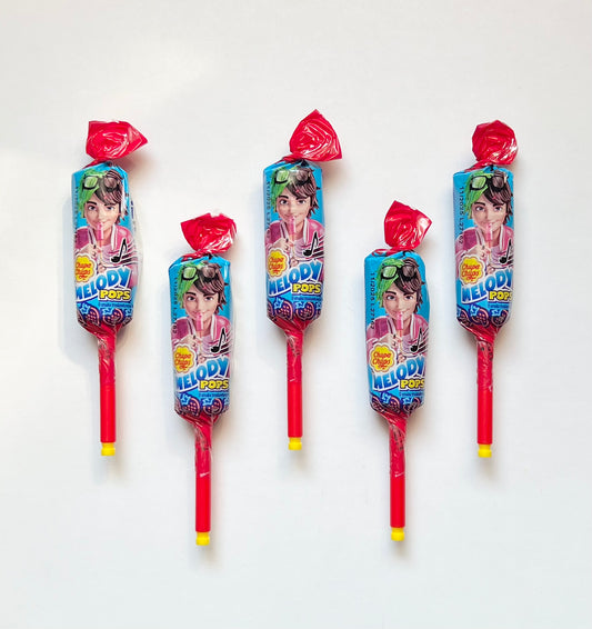 Chupa Chups Melody Pops - strawberry-flavored lollipop, 5 pieces (net weight: 2.65 oz)
