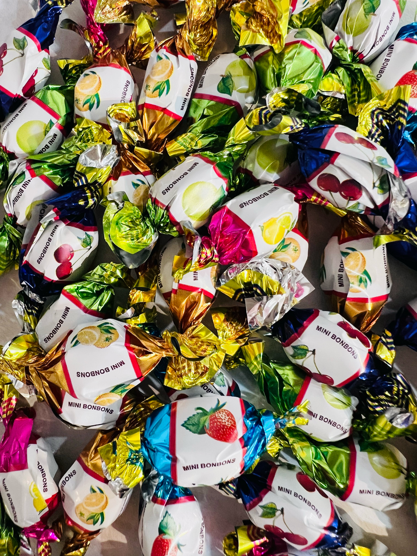 Cool – Mini Bonbons Assorted Fruit Hard Candies, Net Wt: 4 oz (113 g)