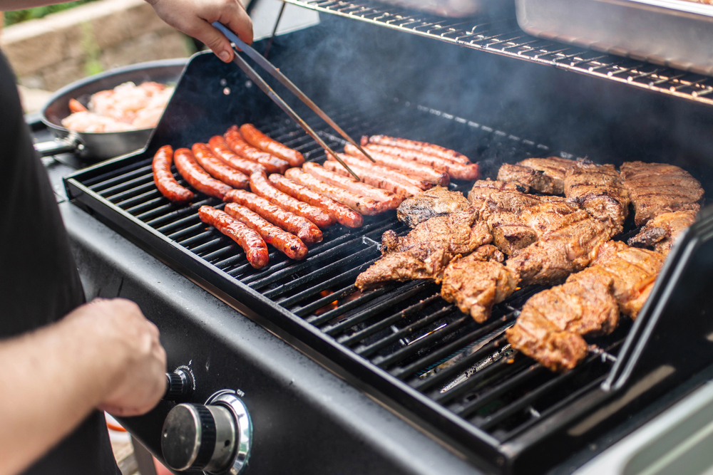 How to Cook Kielbasa on the Stove: A Simple Guide to Polish Sausage Perfection