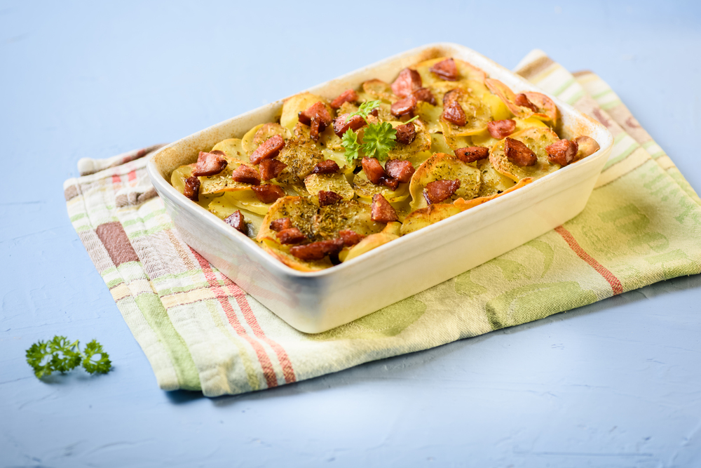 Kielbasa and Potato Casserole: A Polish Comfort Food Classic