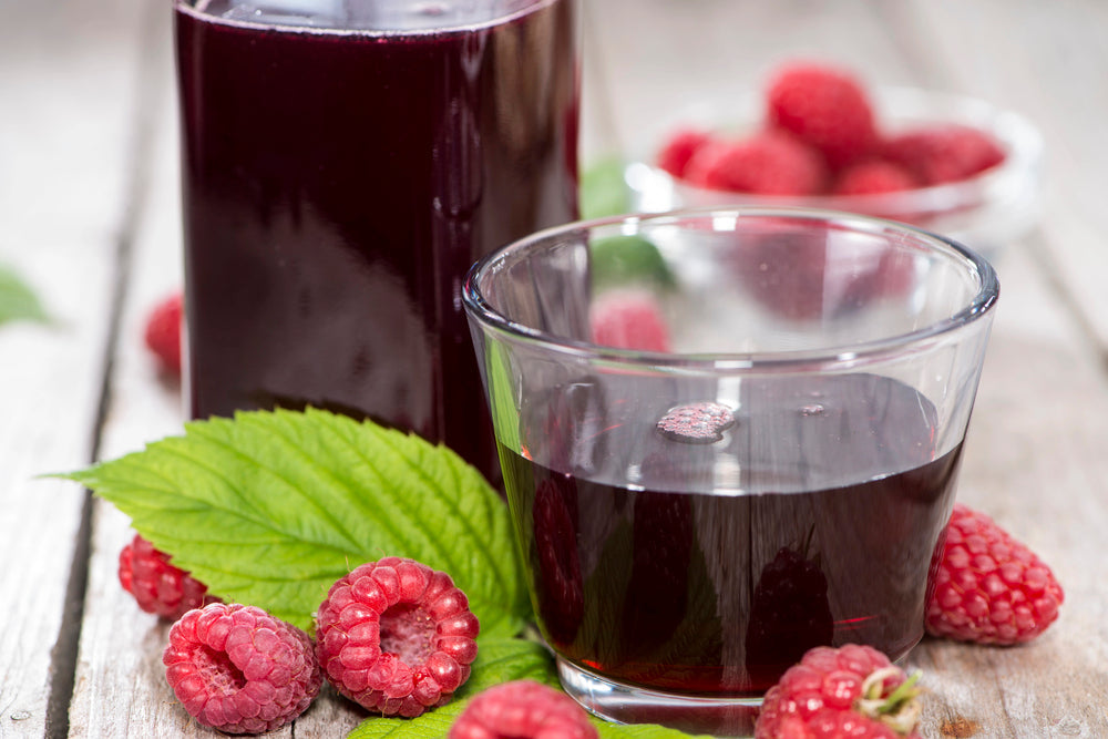 Easy Homemade Raspberry Syrup Recipe (Perfect for Drinks, Cocktails & More)