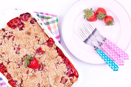 Easy Strawberry Rhubarb Crumble (The Perfect Recipe)